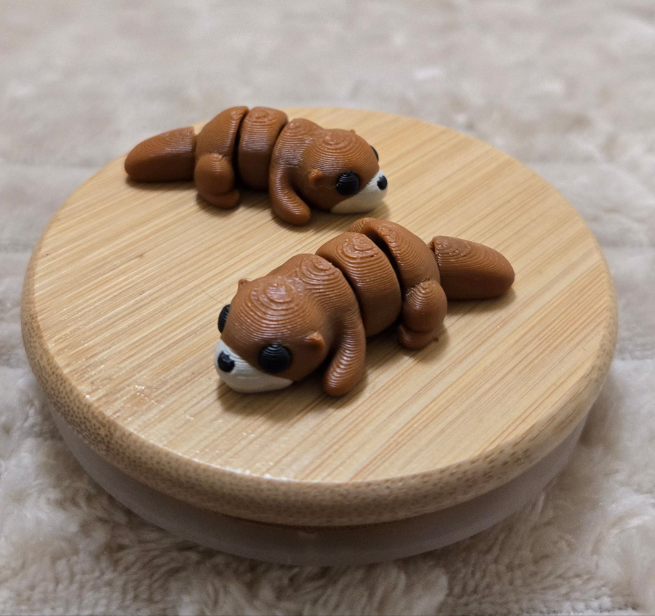 Mini Otter